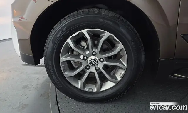SsangYong Korando 2015 2.0 автомат (гидро), миниатюра 5