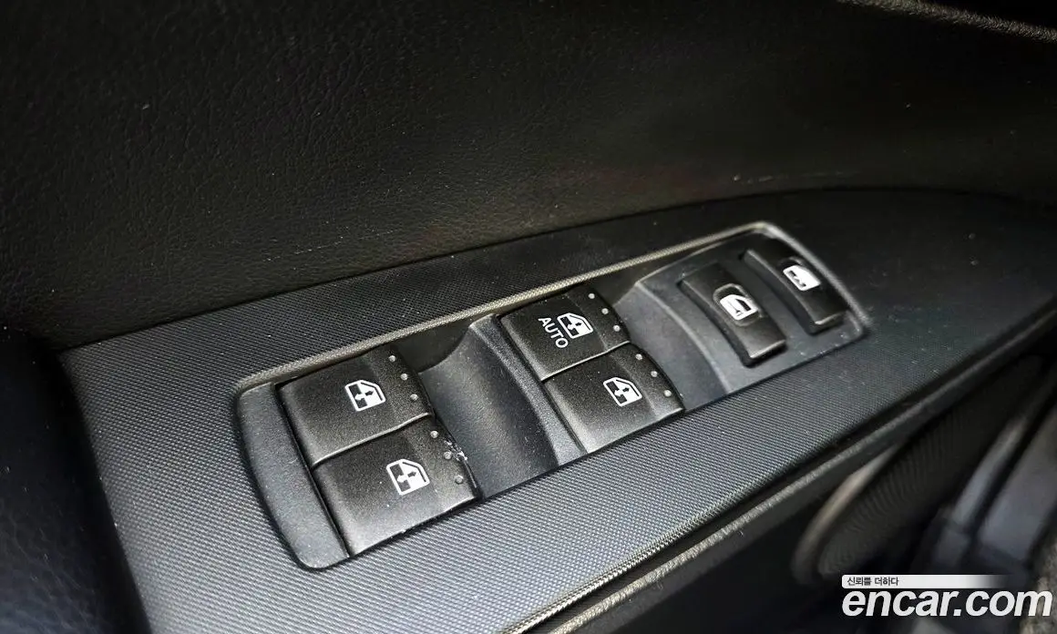 SsangYong Korando 2016 2.2 автомат (гидро), фото 17 SsangYong Korando 2016 2.2 автомат (гидро), фото 17