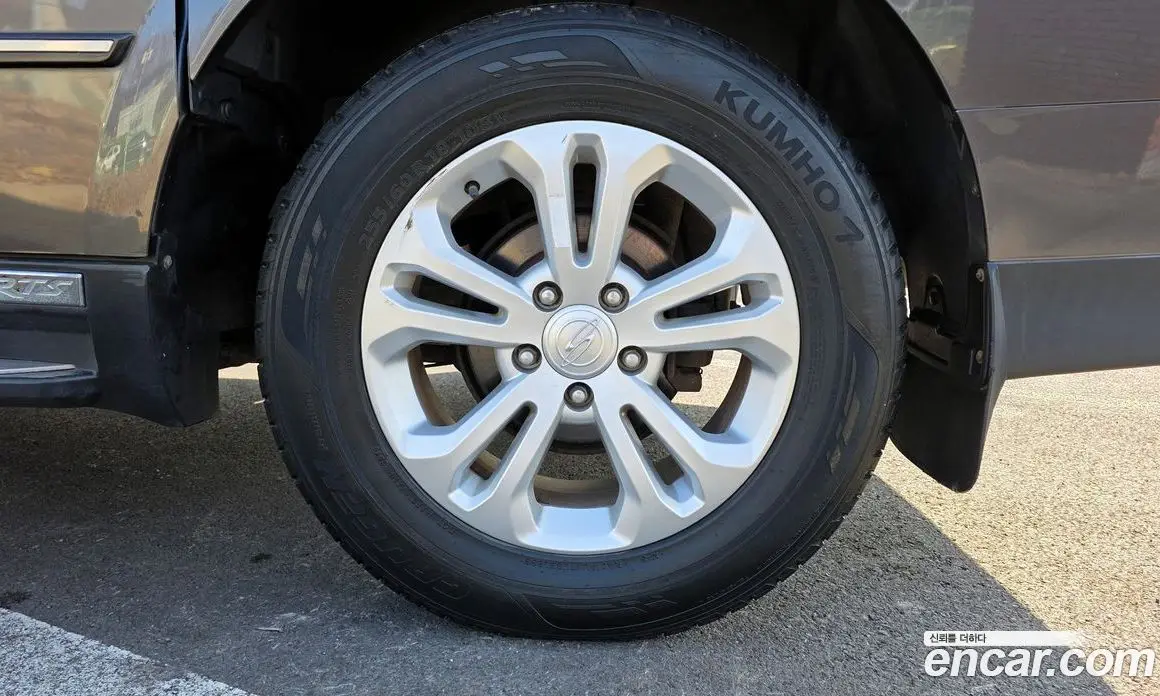 SsangYong Korando 2016 2.2 автомат (гидро), фото 5 SsangYong Korando 2016 2.2 автомат (гидро), фото 5