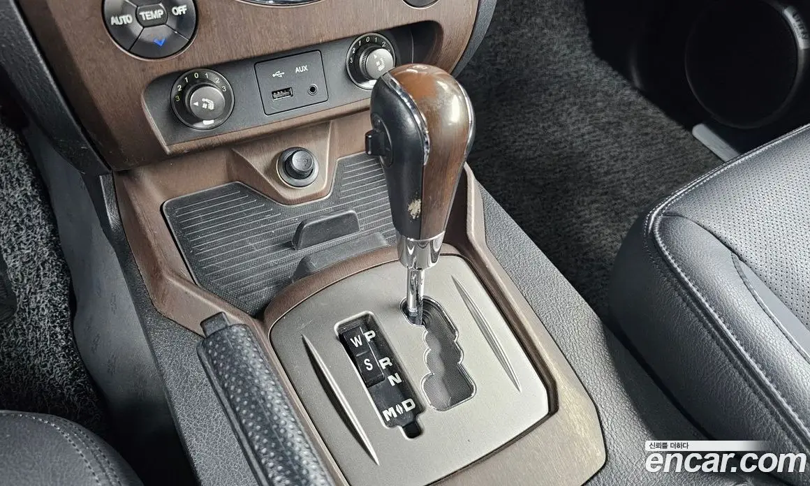 SsangYong Rexton 2015 2.0 автомат (гидро), фото 12