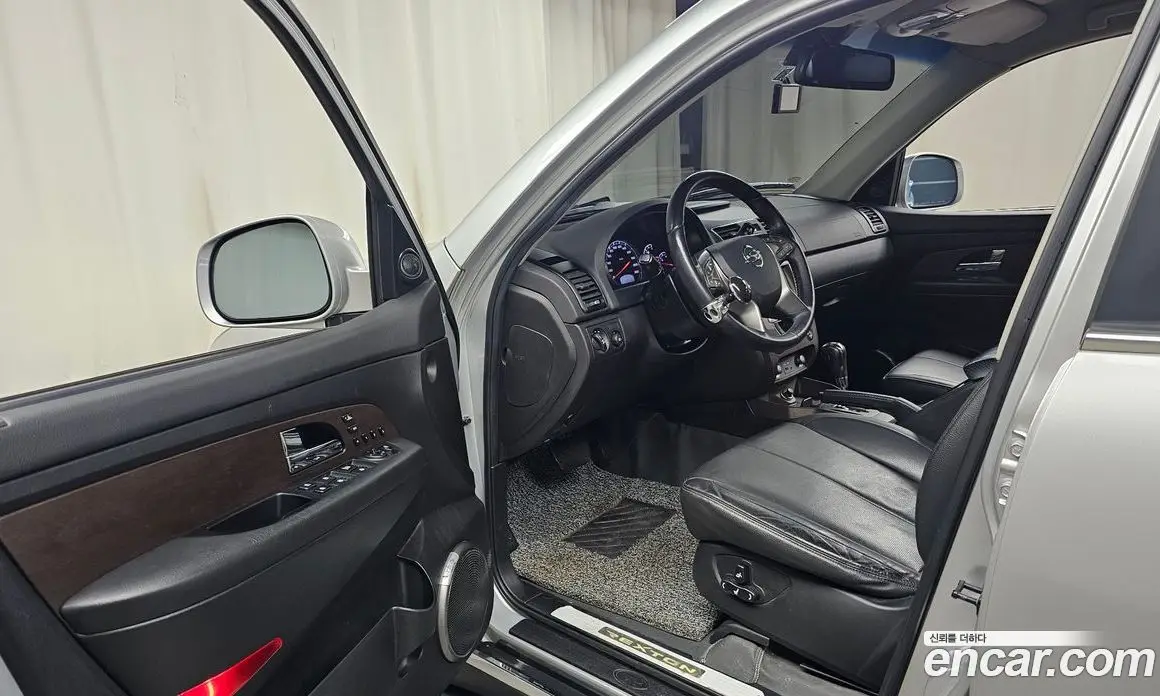 SsangYong Rexton 2015 2.0 автомат (гидро), фото 13