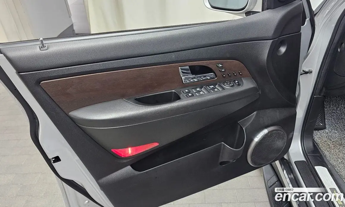 SsangYong Rexton 2015 2.0 автомат (гидро), фото 14