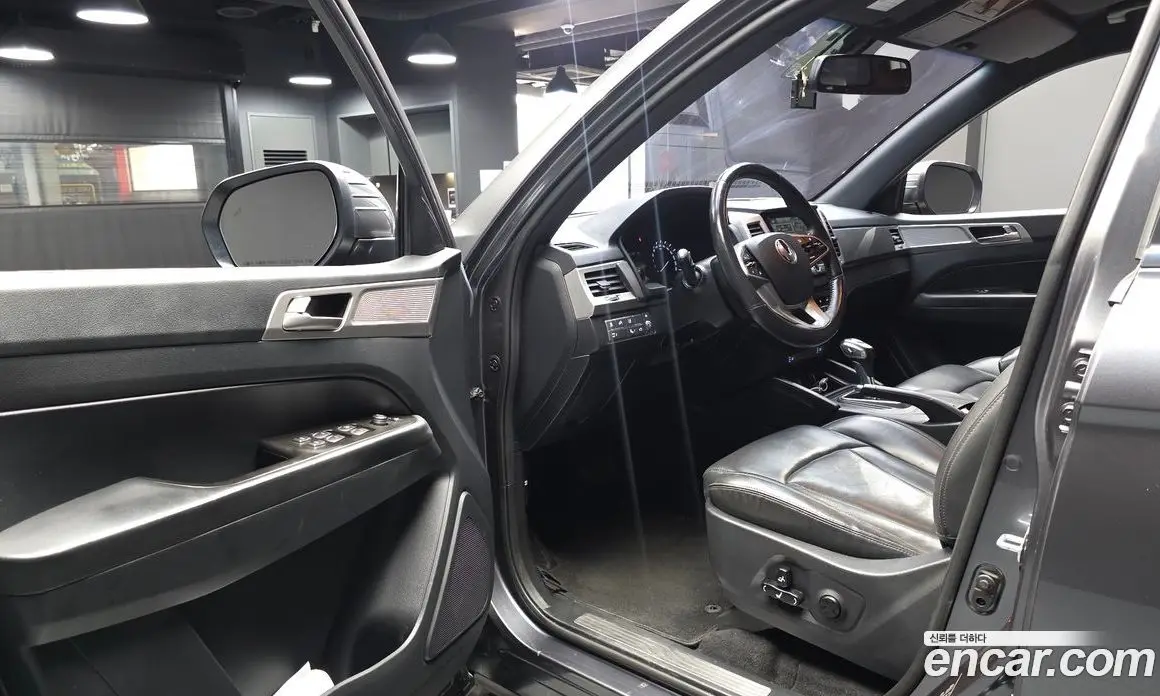 SsangYong Rexton 2019 2.2 автомат (гидро), фото 13