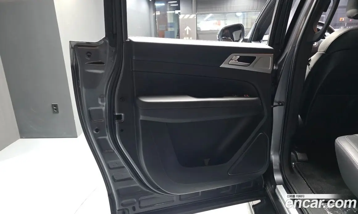 SsangYong Rexton 2019 2.2 автомат (гидро), фото 15