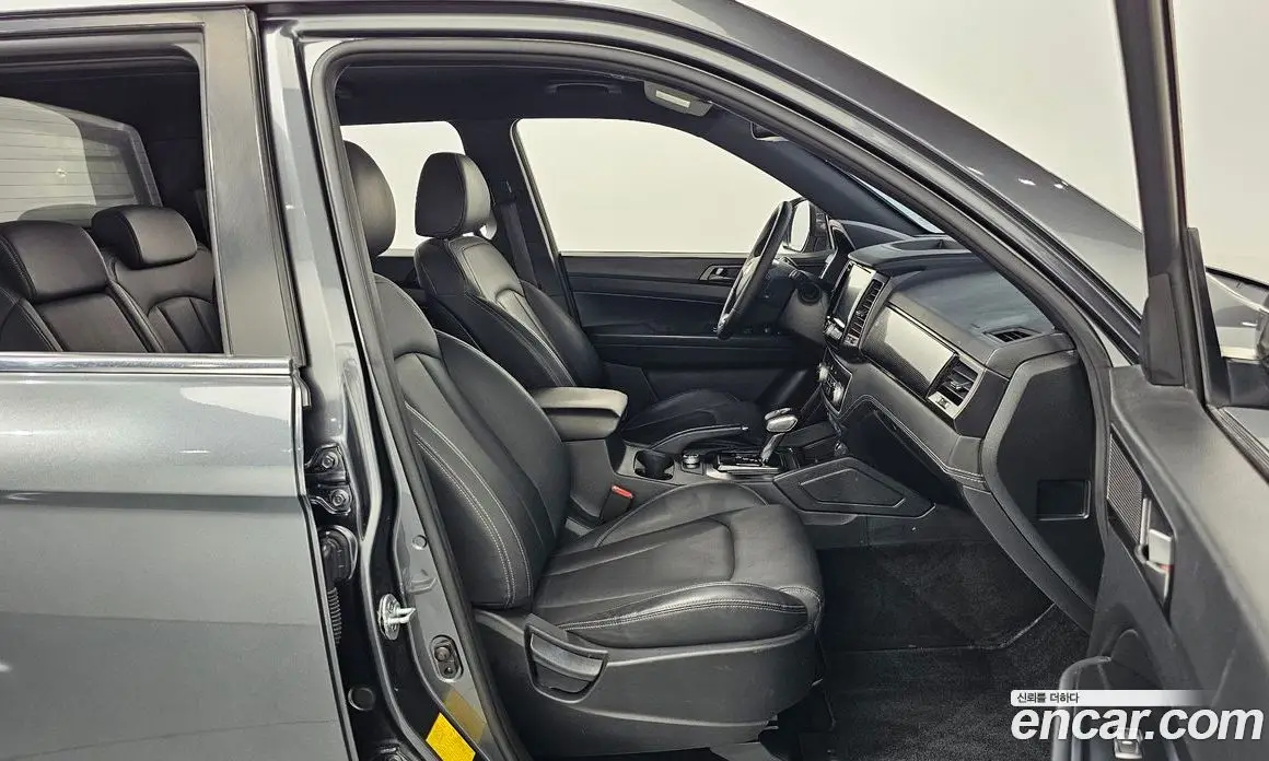 SsangYong Rexton 2019 2.2 автомат (гидро), фото 16