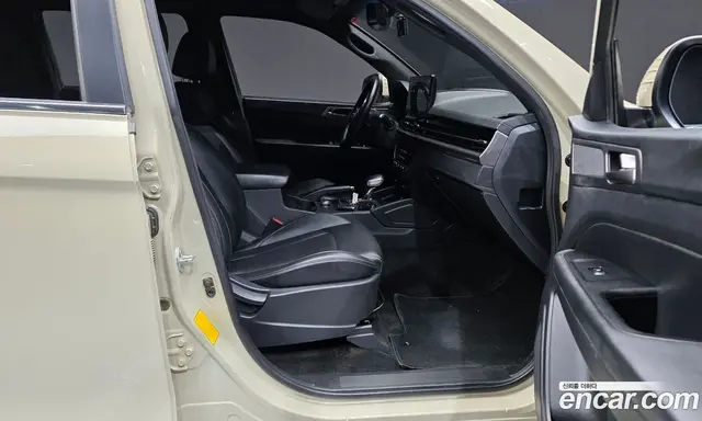 SsangYong Rexton 2024 2.2 автомат (гидро), миниатюра 11 SsangYong Rexton 2024 2.2 автомат (гидро), миниатюра 11