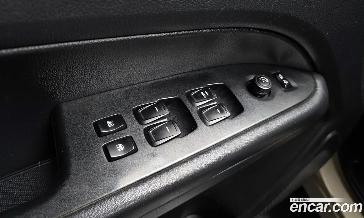 SsangYong Rexton 2024 2.2 автомат (гидро), фото 14 SsangYong Rexton 2024 2.2 автомат (гидро), фото 14