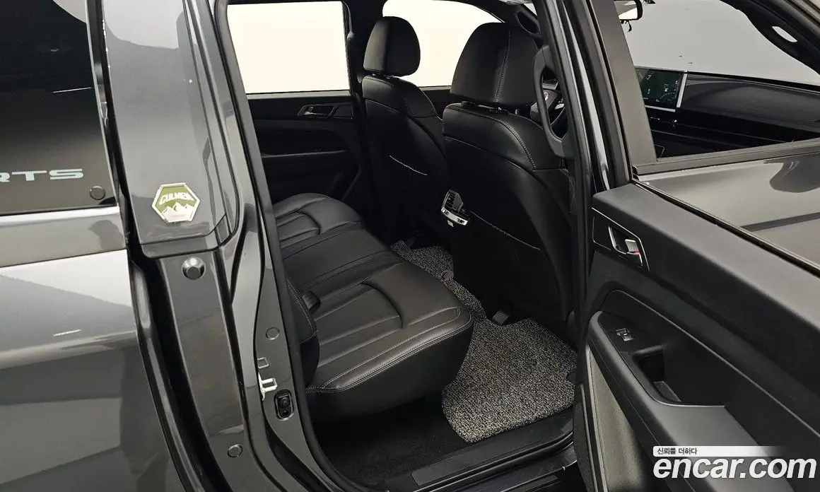 SsangYong Rexton 2024 2.2 автомат (гидро), фото 17