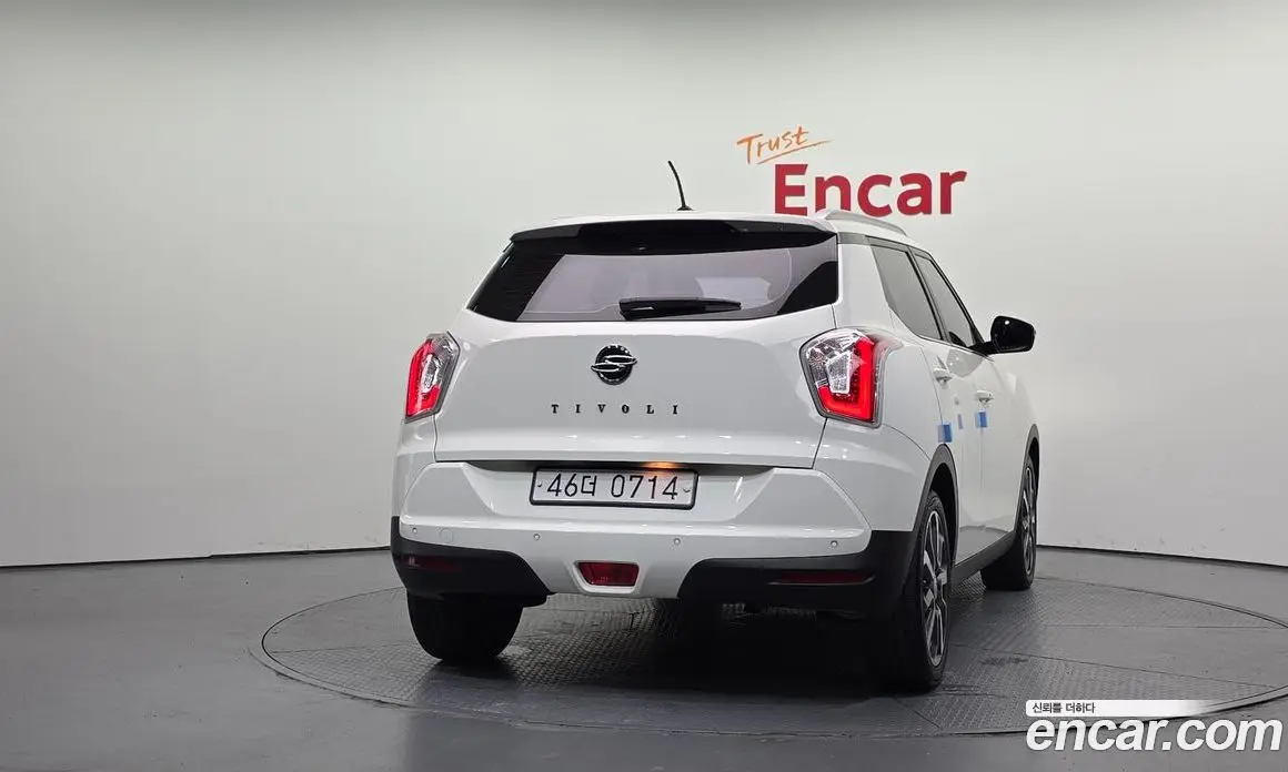 SsangYong TIBOLI 2015 1.6 автомат (гидро), фото 4