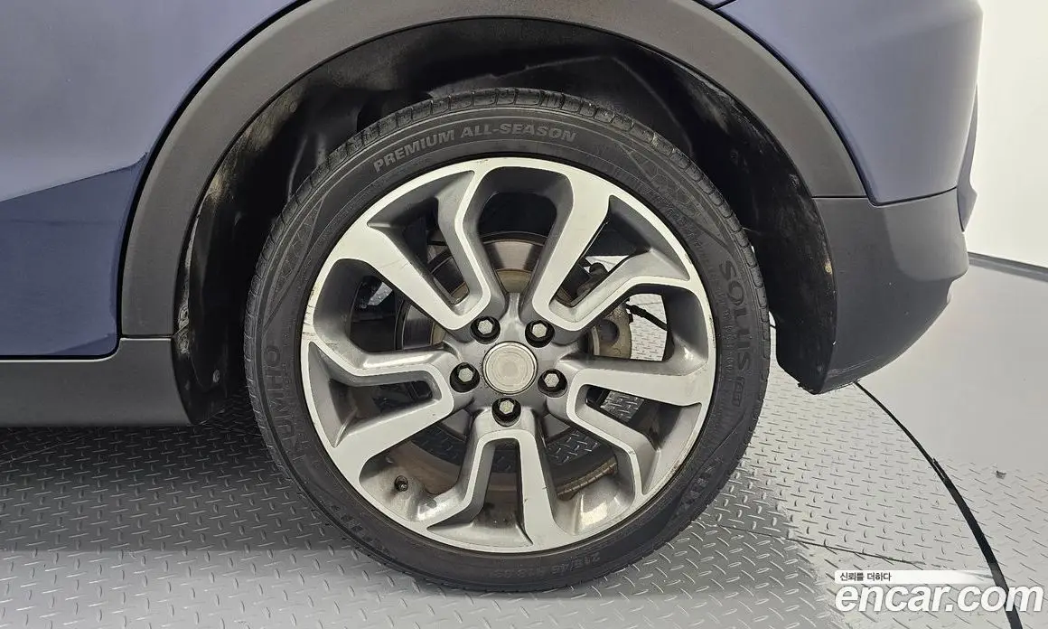 SsangYong TIBOLI 2015 1.6 автомат (гидро), фото 7 SsangYong TIBOLI 2015 1.6 автомат (гидро), фото 7