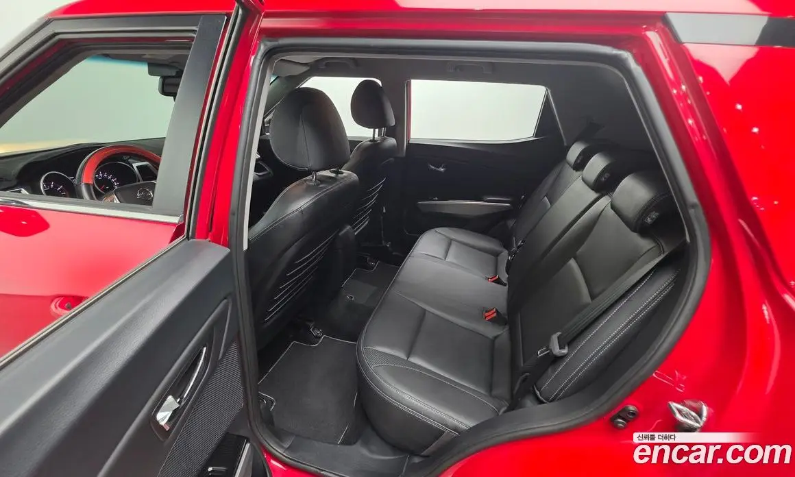 SsangYong TIBOLI 2015 1.6 автомат (гидро), фото 16