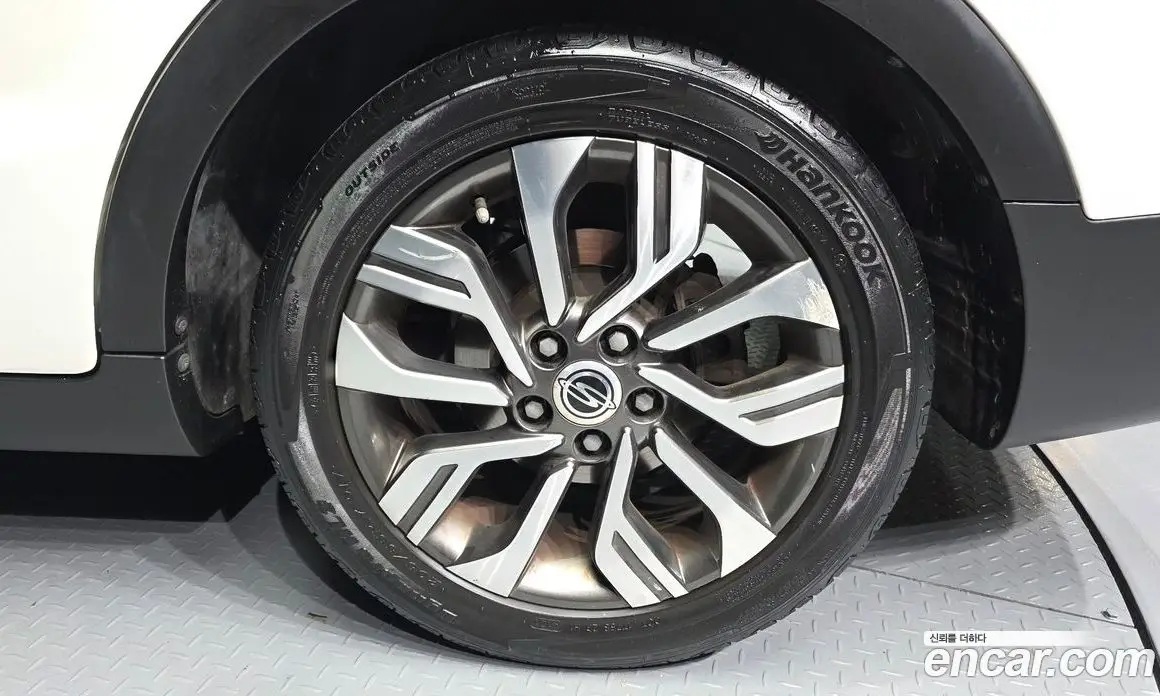 SsangYong TIBOLI 2017 1.6 автомат (гидро), фото 7