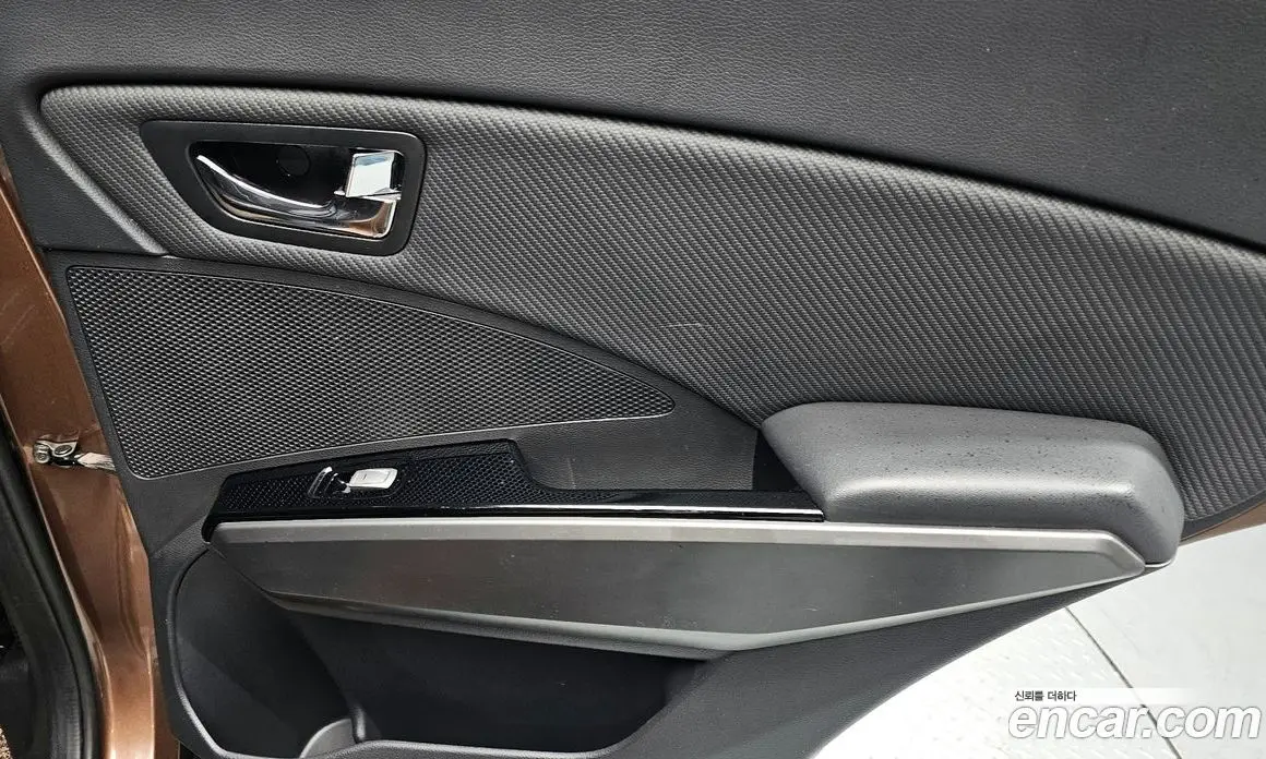 SsangYong TIBOLI 2017 1.6 автомат (гидро), фото 15