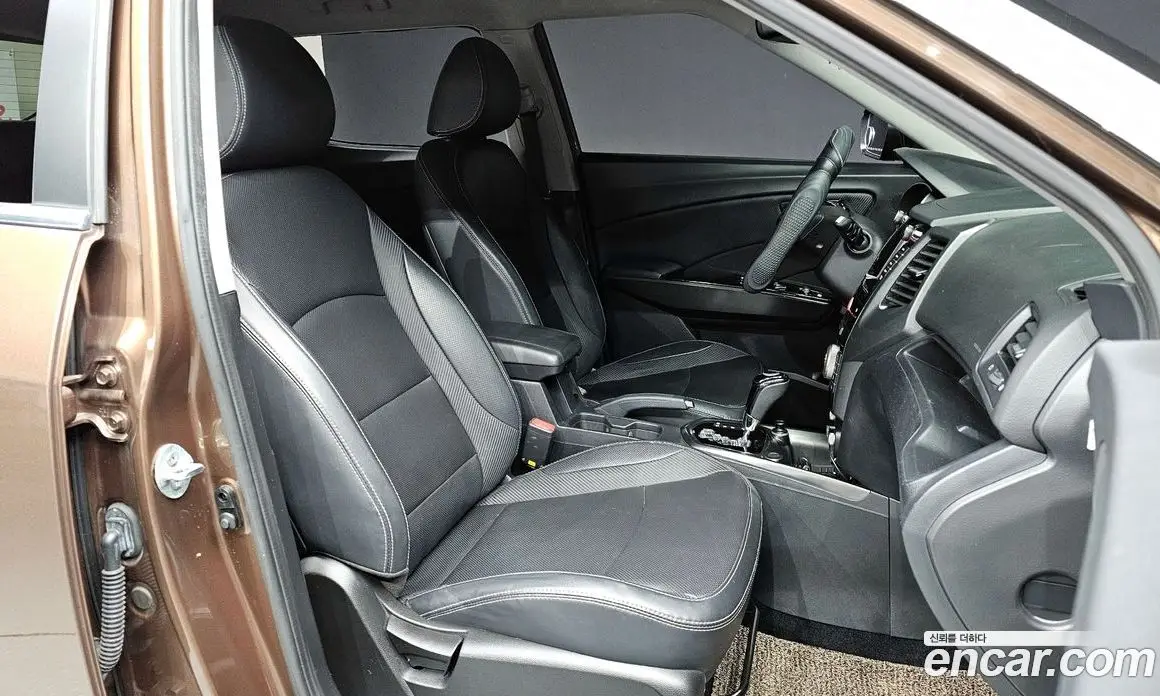 SsangYong TIBOLI 2017 1.6 автомат (гидро), фото 17