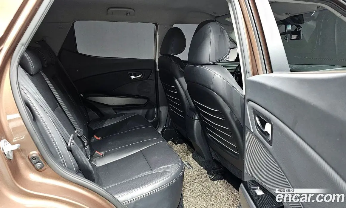 SsangYong TIBOLI 2017 1.6 автомат (гидро), фото 18