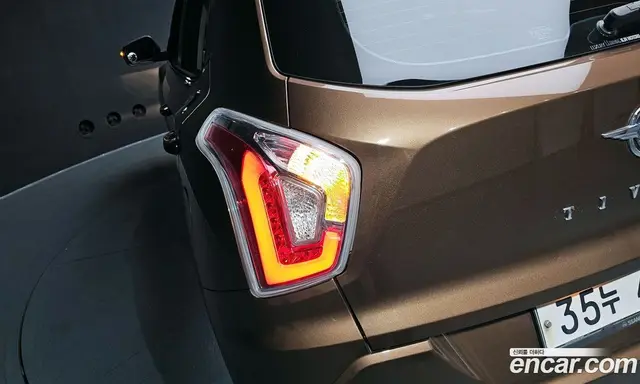 SsangYong TIBOLI 2017 1.6 автомат (гидро), миниатюра 9