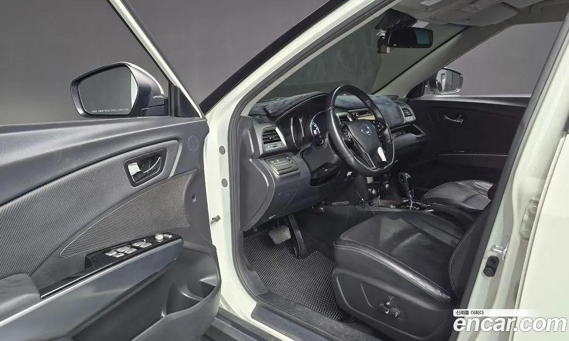 SsangYong TIBOLI 2018 1.6 автомат (гидро), фото 13