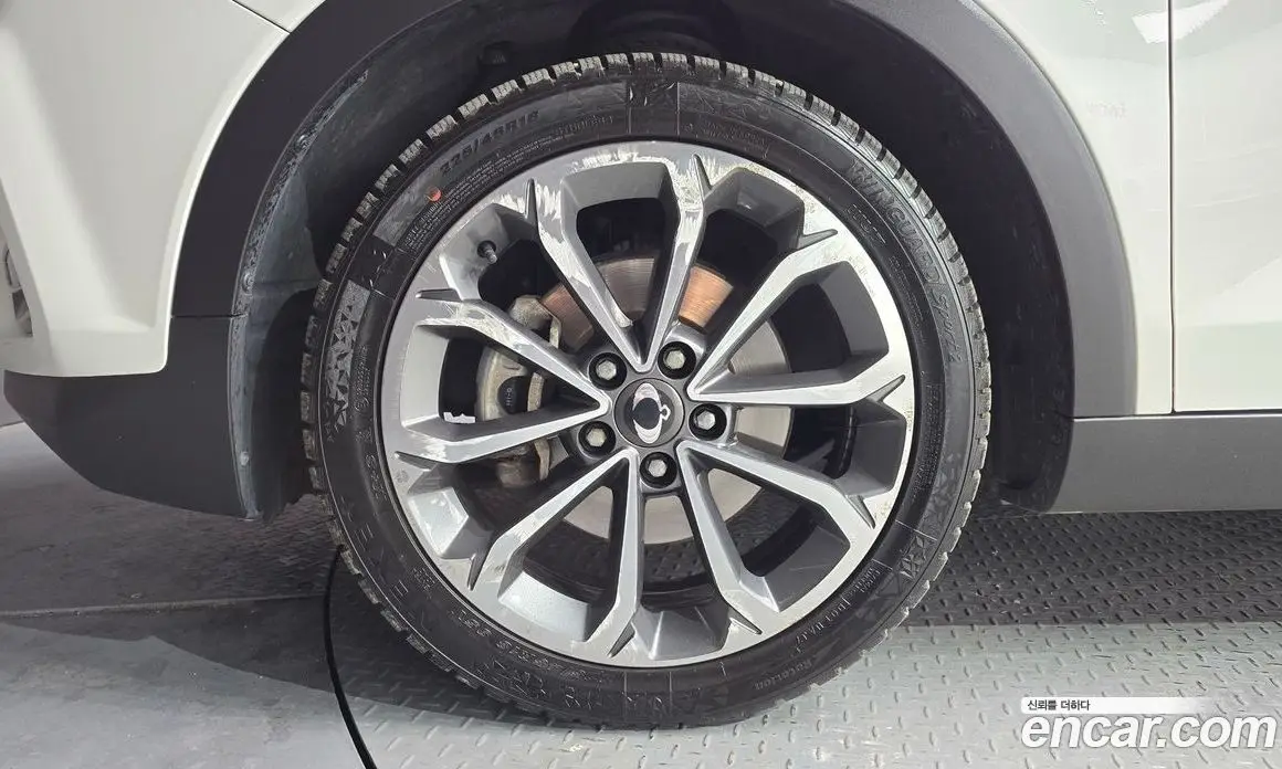 SsangYong TIBOLI 2018 1.6 автомат (гидро), фото 5