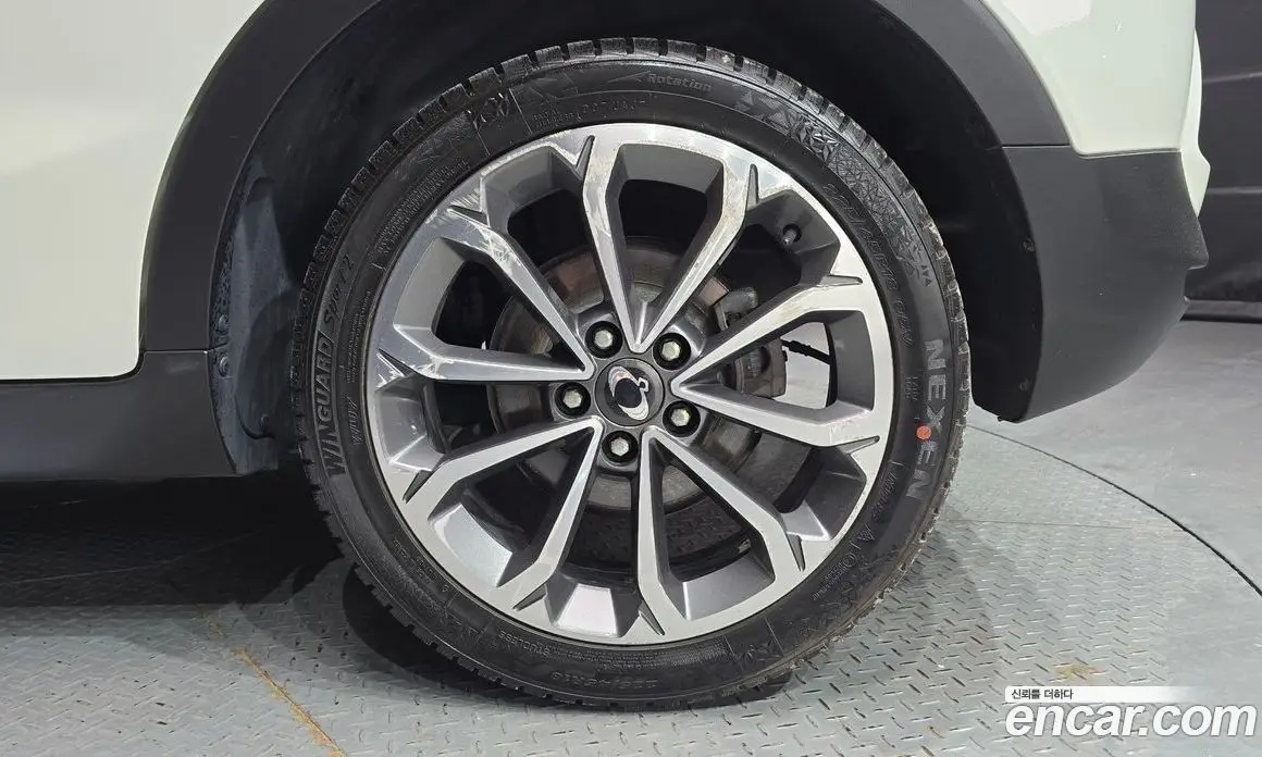 SsangYong TIBOLI 2018 1.6 автомат (гидро), фото 7