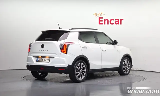SsangYong TIBOLI 2021 1.5 автомат (гидро), миниатюра 2