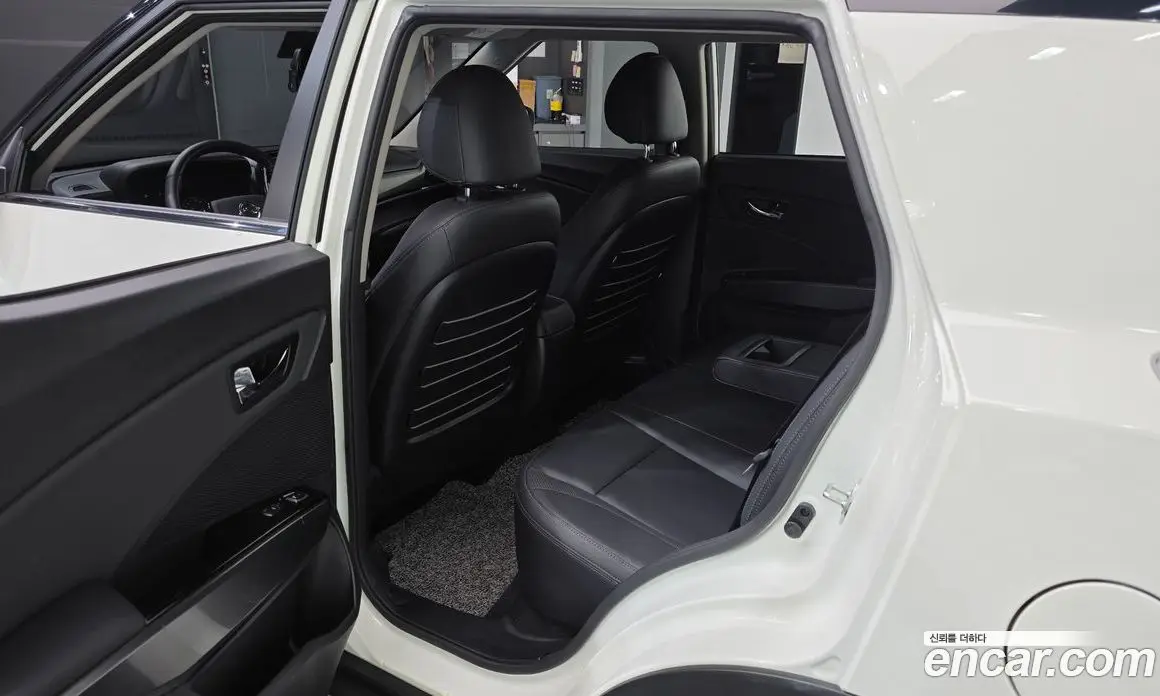 SsangYong TIBOLI 2021 1.5 автомат (гидро), фото 17