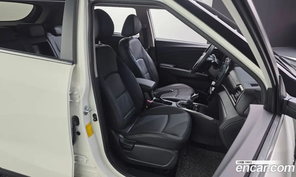SsangYong TIBOLI 2021 1.5 автомат (гидро), фото 18
