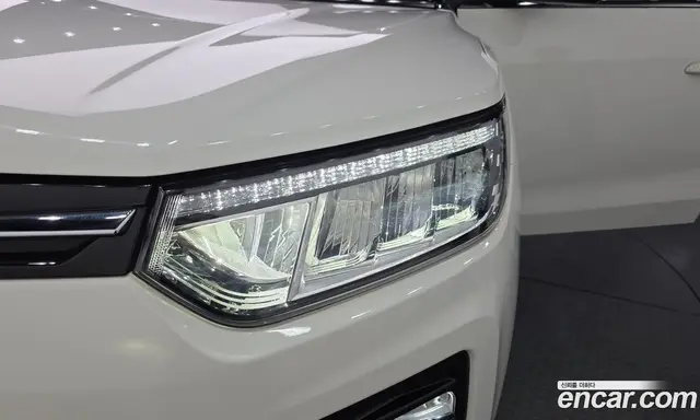 SsangYong TIBOLI 2021 1.5 автомат (гидро), миниатюра 8