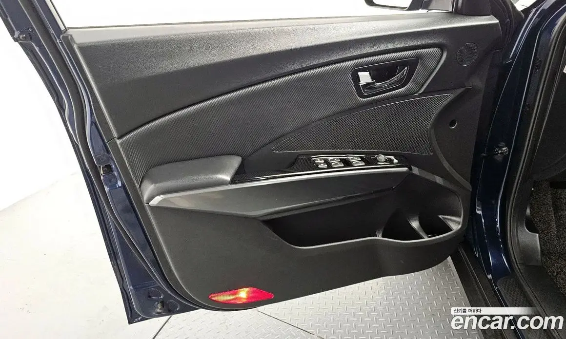 SsangYong TIBOLI 2022 1.5 автомат (гидро), фото 14 SsangYong TIBOLI 2022 1.5 автомат (гидро), фото 14