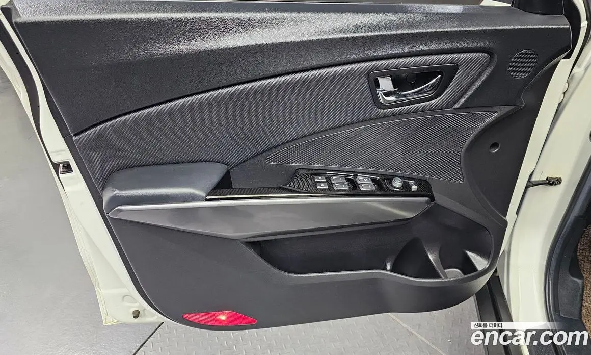 SsangYong TIBOLI 2022 1.5 автомат (гидро), фото 14