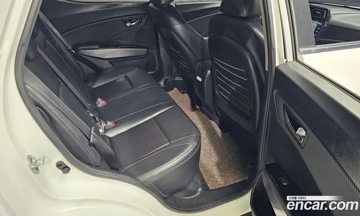 SsangYong TIBOLI 2022 1.5 автомат (гидро), фото 17