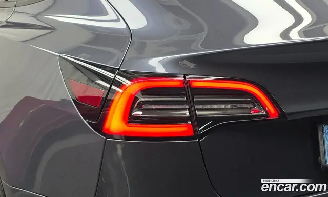 Tesla Model 3 2021 0.2 автомат (гидро), миниатюра 9