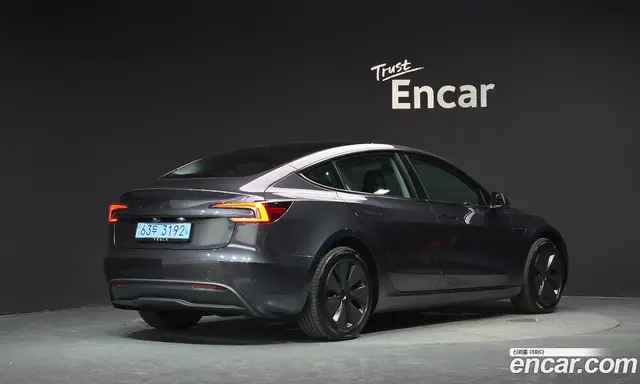 Tesla Model 3 2026 0.2 автомат (гидро), миниатюра 2