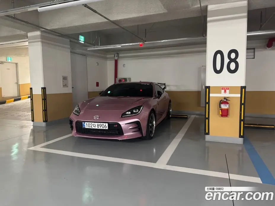 Toyota 86 2024 2.4 механика, фото 13