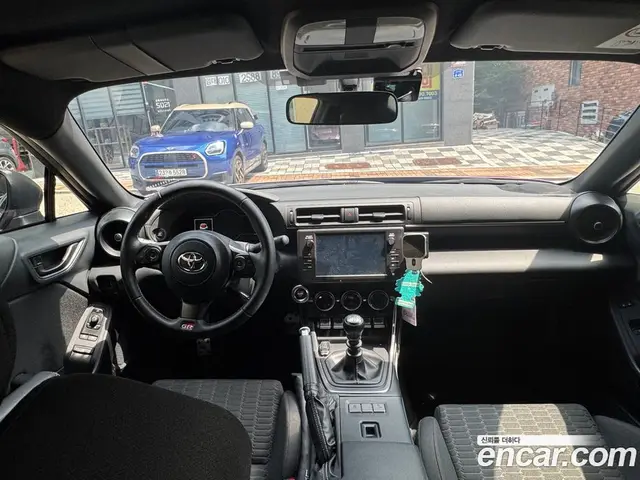 Toyota 86 2024 2.4 механика, миниатюра 7