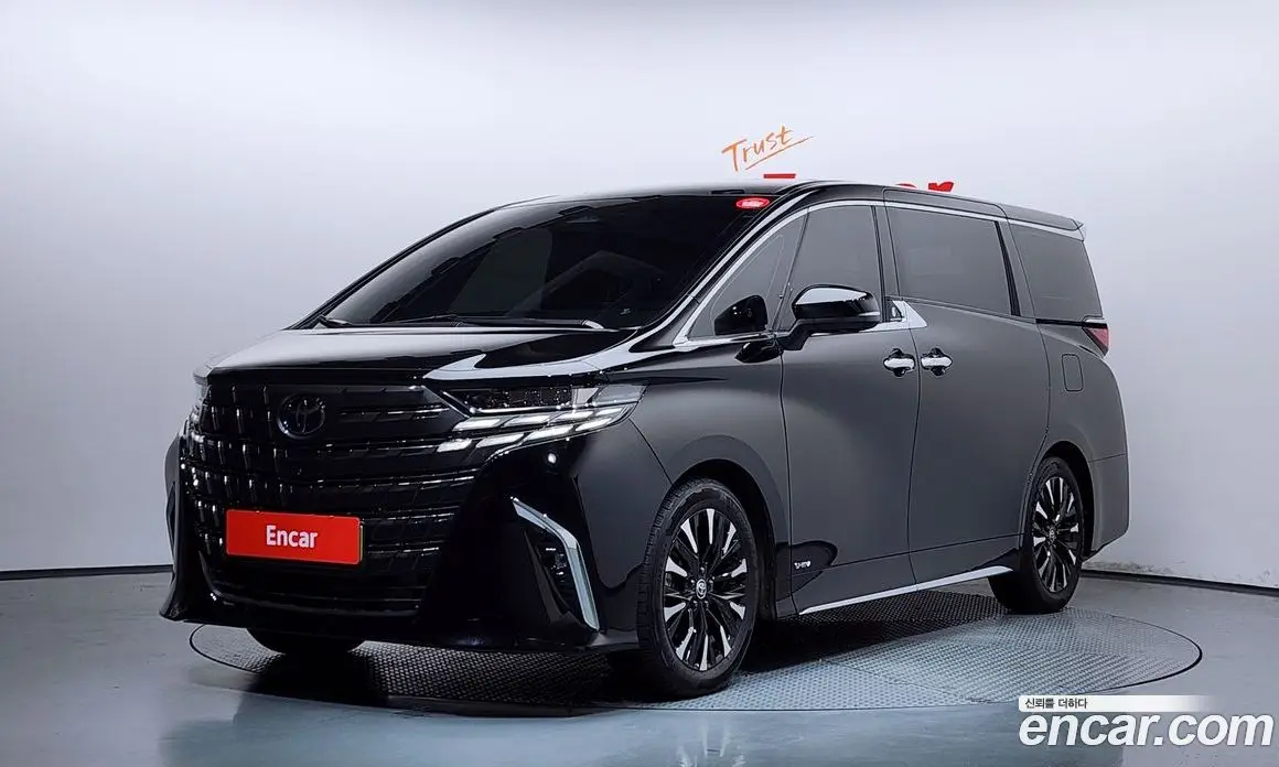 Toyota Alphard 2024 2.5 автомат (гидро), фото 1 Toyota Alphard 2024 2.5 автомат (гидро), фото 1