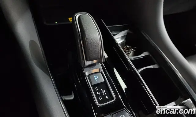 Toyota Alphard 2024 2.5 автомат (гидро), миниатюра 12