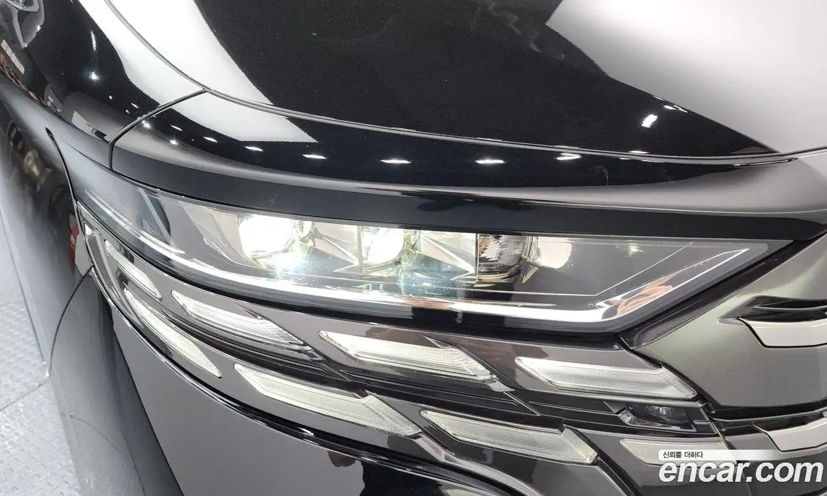 Toyota Alphard 2024 2.5 автомат (гидро), фото 8 Toyota Alphard 2024 2.5 автомат (гидро), фото 8