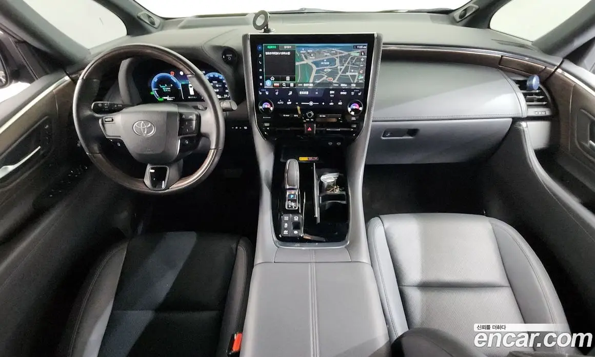 Toyota Alphard 2024 2.5 автомат (гидро), фото 10 Toyota Alphard 2024 2.5 автомат (гидро), фото 10