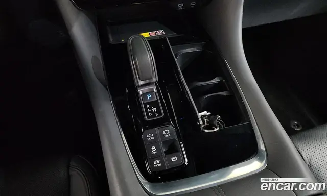 Toyota Alphard 2024 2.5 автомат (гидро), миниатюра 12
