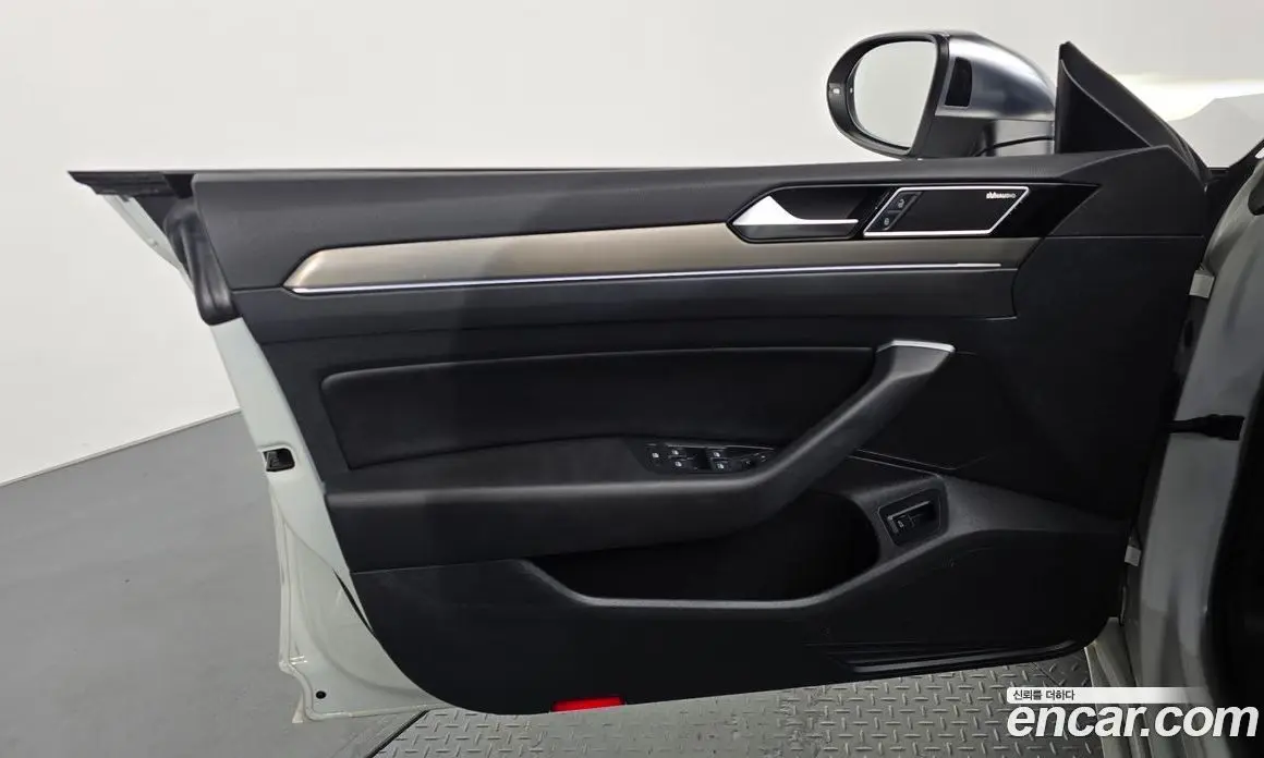 Volkswagen Arteon 2019 2.0 автомат (гидро), фото 14