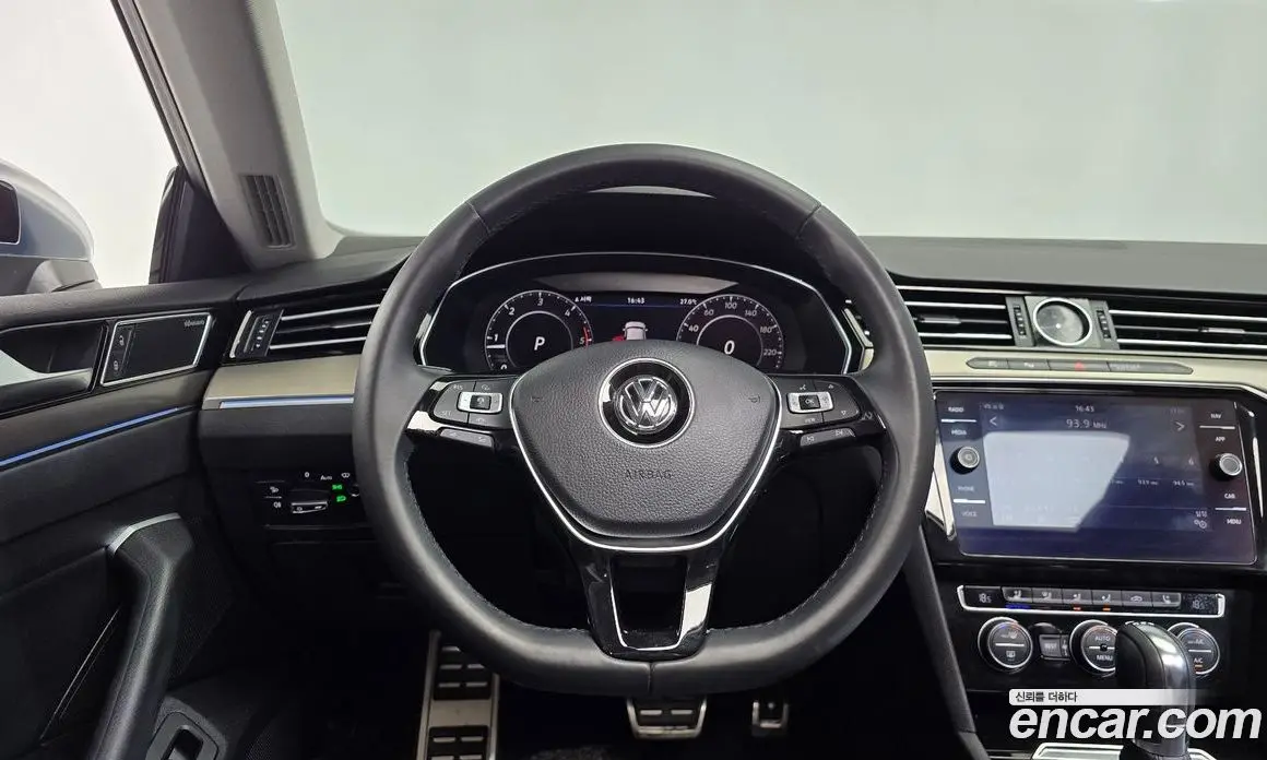 Volkswagen Arteon 2019 2.0 автомат (гидро), фото 19