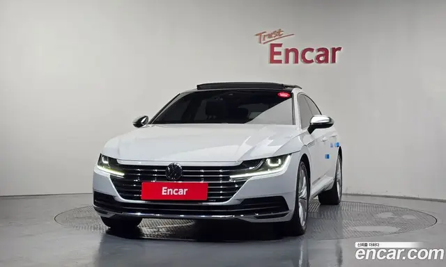 Volkswagen Arteon 2019 2.0 автомат (гидро), миниатюра 3