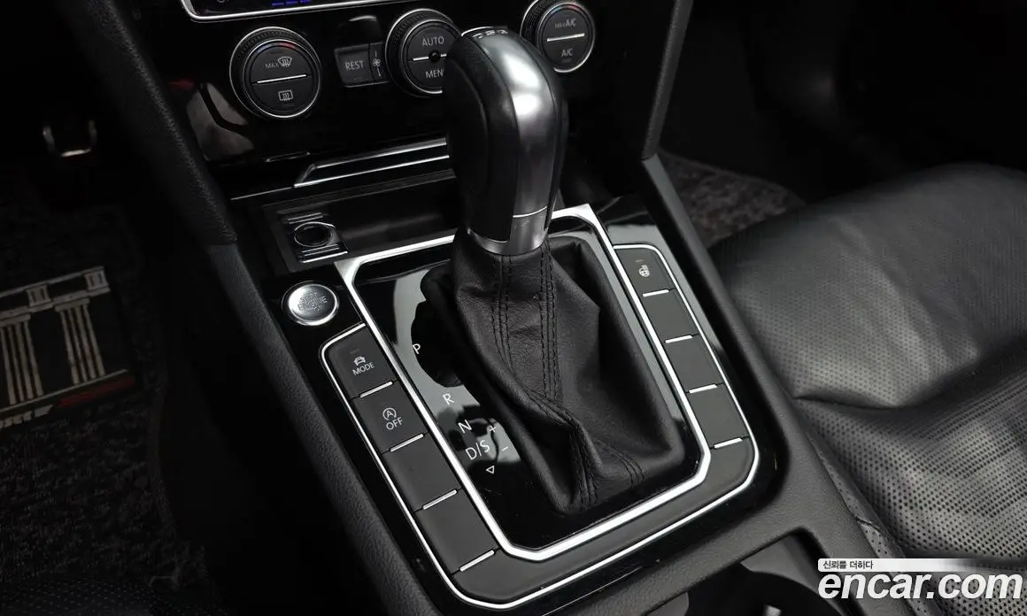 Volkswagen Arteon 2019 2.0 автомат (гидро), фото 11