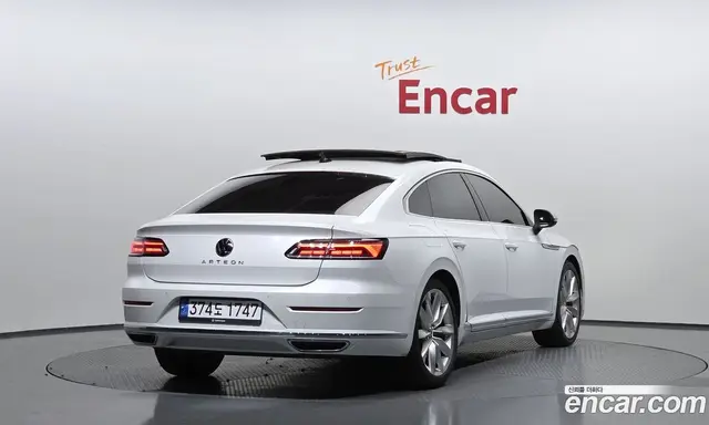 Volkswagen Arteon 2022 2.0 автомат (гидро), миниатюра 2 Volkswagen Arteon 2022 2.0 автомат (гидро), миниатюра 2