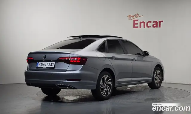 Volkswagen Jetta, 2021, 40 645 км