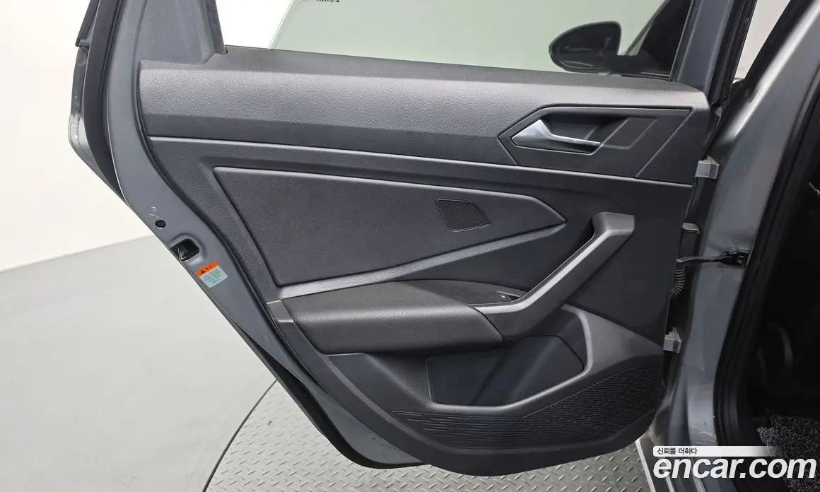 Volkswagen Jetta 2021 1.4 автомат (гидро), фото 14