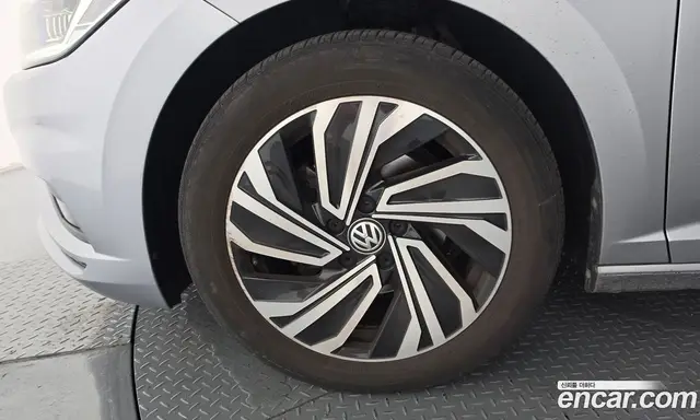 Volkswagen Jetta 2021 1.4 автомат (гидро), миниатюра 4
