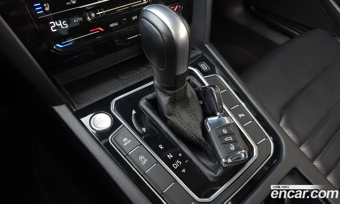 Volkswagen Passat 2022 2.0 автомат (гидро), фото 12 Volkswagen Passat 2022 2.0 автомат (гидро), фото 12