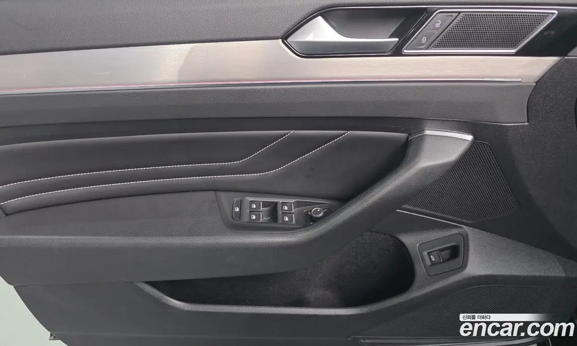 Volkswagen Passat 2022 2.0 автомат (гидро), фото 14 Volkswagen Passat 2022 2.0 автомат (гидро), фото 14