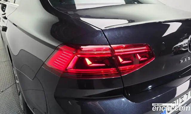 Volkswagen Passat 2022 2.0 автомат (гидро), миниатюра 9 Volkswagen Passat 2022 2.0 автомат (гидро), миниатюра 9